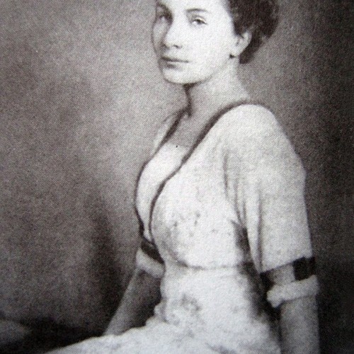 Дома и женские истории Петербурга