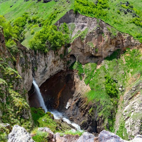 Наедине с Кавказом: вкусная перезагрузка в горах