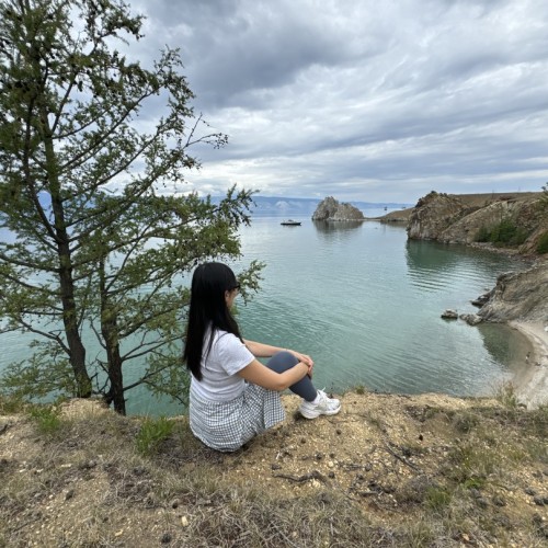 Летний Байкал: Листвянка и Ольхон, водные прогулки и КБЖД, музеи и треки по мысам