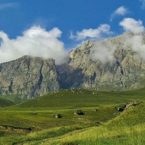 Треккинг налегке по Ингушетии: святилища, башенные комплексы и гора с герба Владикавказа