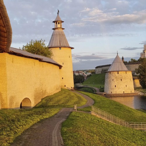 Индивидуальное путешествие в Древнюю Русь: Псков, Печоры и Изборск