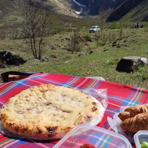 По горным тропам и улицам Владикавказа с комфортом: 3 дня в Северной Осетии