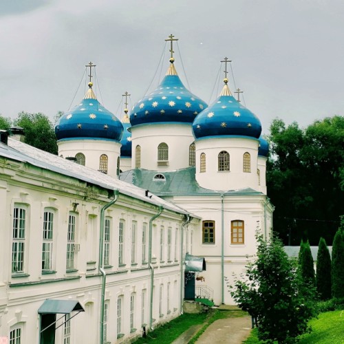 Автобусная экскурсия из СПб в Великий Новгород