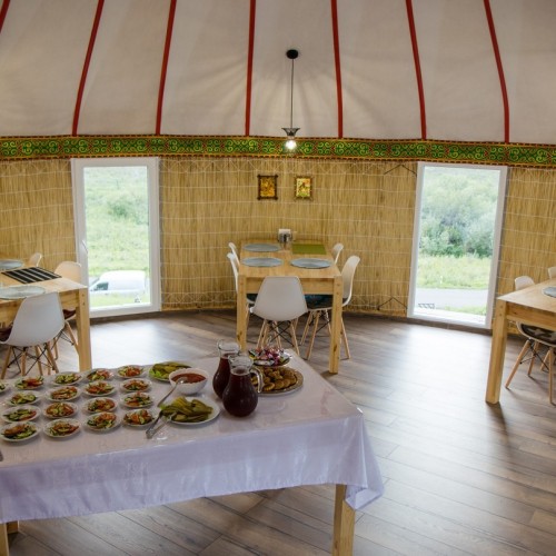 В роли кочевника на Алтае: обряды, сакральные места и дегустации традиционных блюд