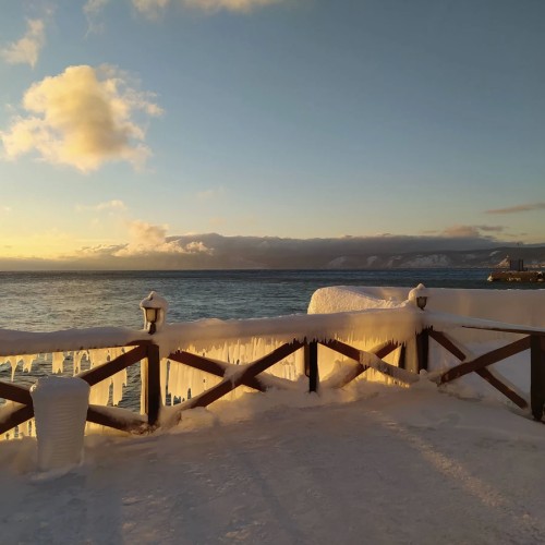 На Байкал под Новый год: катание на санях, прогулки по Ольхону и хрустальный лёд