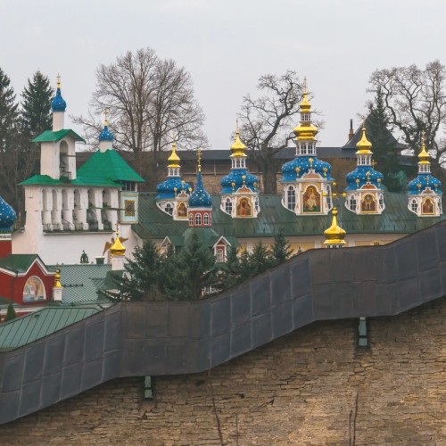 Старый Изборск и Псково-Печерский монастырь: путешествие к истокам Руси