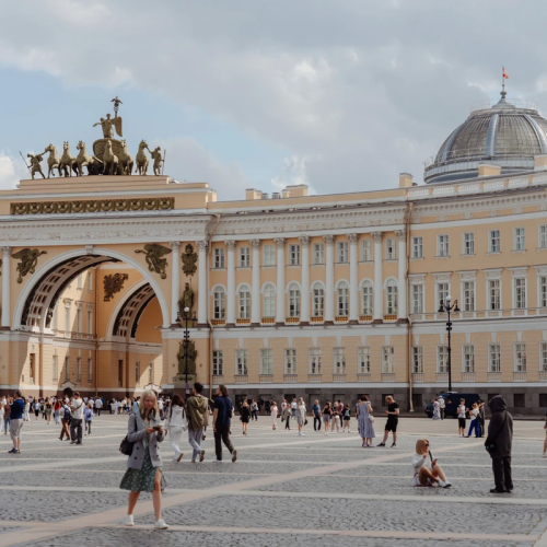 Индивидуальная иммерсивная прогулка по центру Петербурга