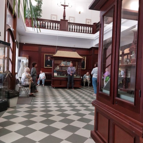 Города-самородки Сибири и Урала: Тюмень, Курган, Челябинск, Сысерть, Екатеринбург