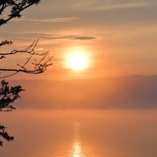 Макси-тур по Байкалу: водные круизы, лёгкий треккинг и экскурсии по знаковым местам