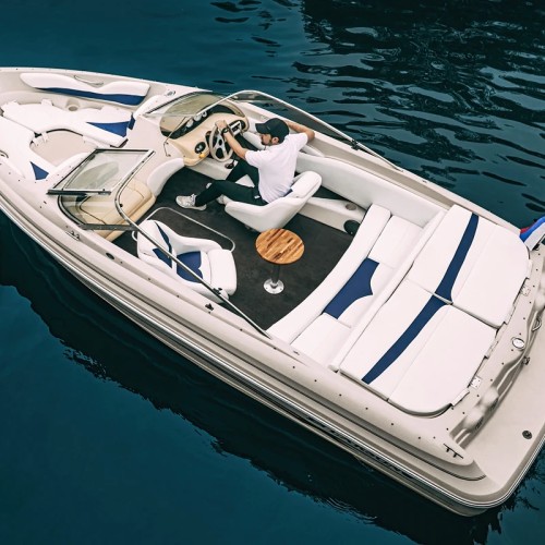 Прогулка на премиальном катере до «Лахта-центра»