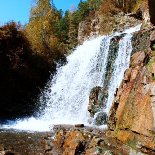 Сказочный Алтай: местные промыслы и природные достопримечательности