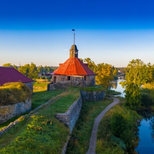Из Петербурга вокруг Ладоги: Приозерск, Куркиёки, Сортавала, Олонец