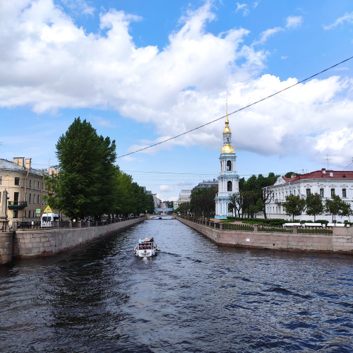 Семимостье и Николо-Богоявленский морской собор в Петербурге
