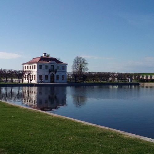 Петергоф — резиденция Петра Великого