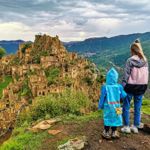 По главным местам Дагестана в мини-группе с катанием на сапах: Сулакский каньон, Хунзах и Дербент