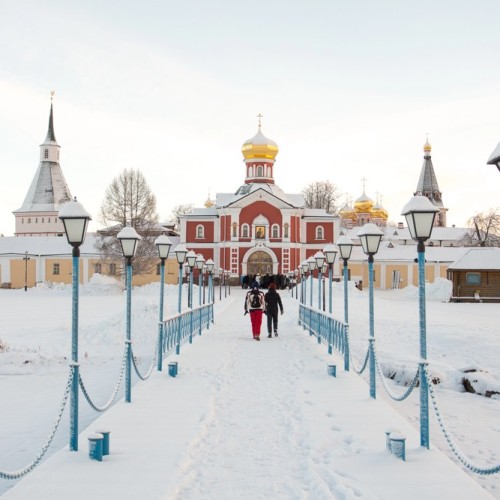 От Санкт-Петербурга до Валдайской возвышенности: главные места Валдая и «Страны Див»