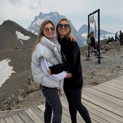 На внедорожнике по КЧР и КБР: Домбай, Эльбрус и Джилы-Су в мини-группе