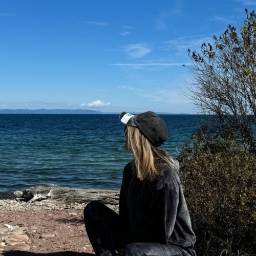 Наследие южного Байкала только для вас: Саяны, живописные водоёмы и культура Бурятии