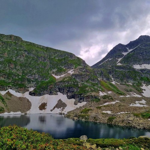 В горы — от суеты и забот: треккинг в Архызе без рюкзаков