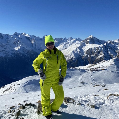 В Архыз и Домбай с комфортом: лыжи, квадроциклы, снегоходы и релакс в бане