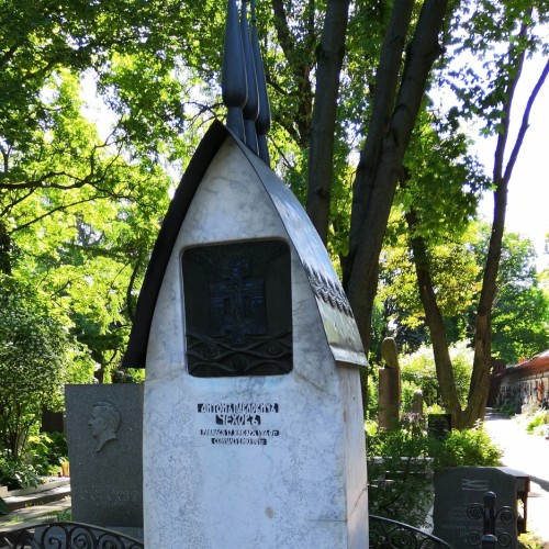 Новодевичье кладбище: некрополь советской элиты. Индивидуальная экскурсия