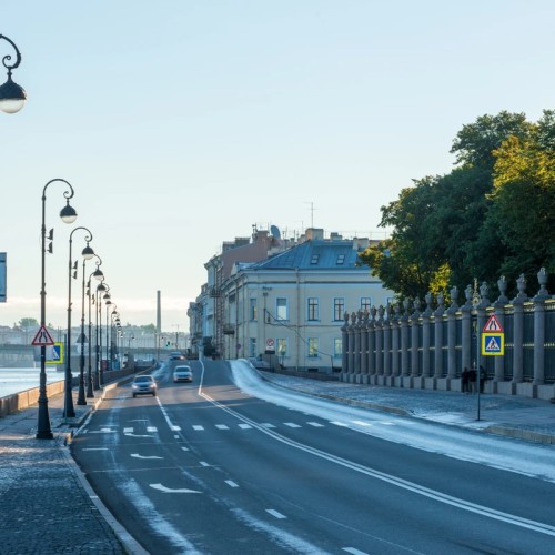 Трансфер в аэропорт Петербурга или из него с обзорной экскурсией в пути