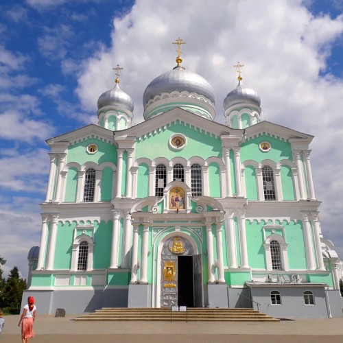 В Дивеевский монастырь — к последнему уделу Богородицы