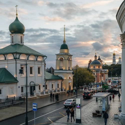 Сказки старого Зарядья: экскурсия по исторической жемчужине Москвы