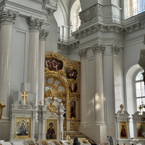 Все монастыри Петербурга: архитектурное путешествие