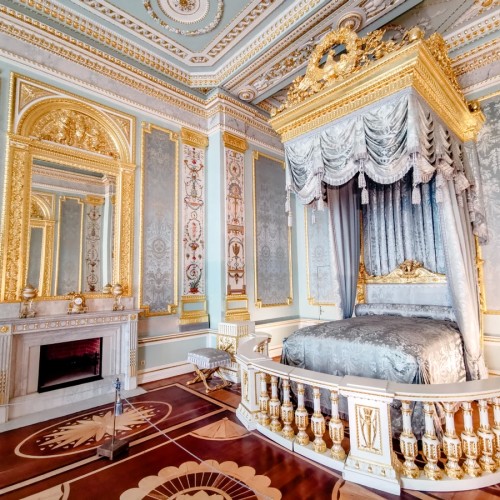 Гатчина: от «образцового города» к музею-заповеднику