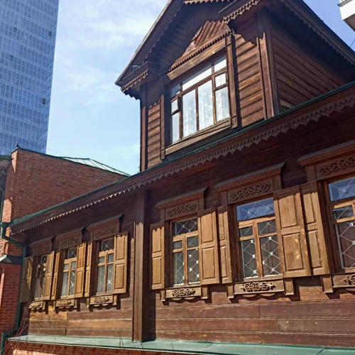 Прогулка по Новосибирску — от шумного перрона к тихому центру