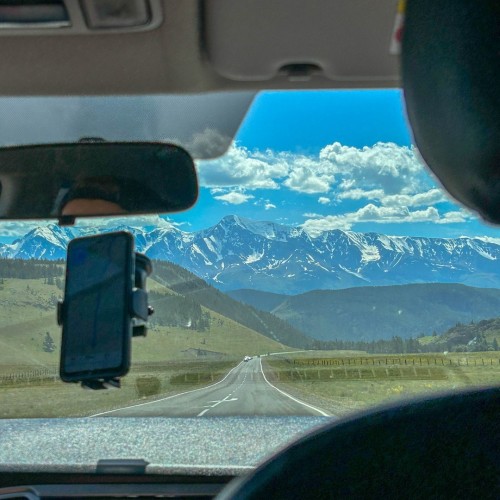 Знакомство с Алтаем своей компанией: снежные вершины, кристальные озёра и заповедные тропы