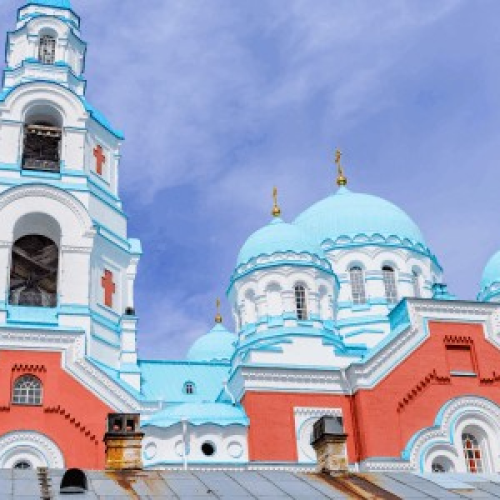 Легендарный карельский маршрут: остров Валаам и парк «Рускеала»