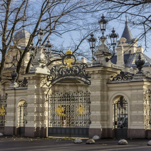 Романовы — какими людьми они были?