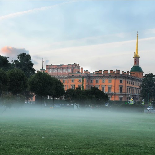 Мифы и легенды Петербурга