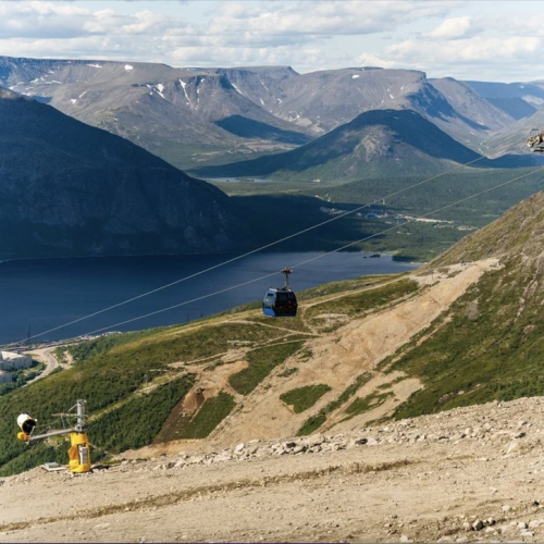 На Кольский за впечатлениями: морская прогулка, айс-флоатинг в Белом море и удивительная Териберка