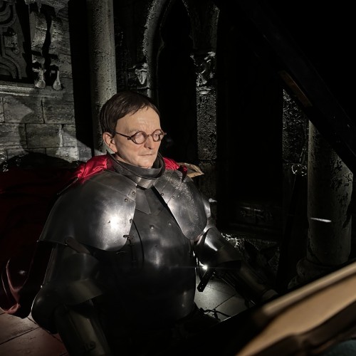 По инсталляции «Авторский стиль» в Петербурге — в мир учёных и творцов