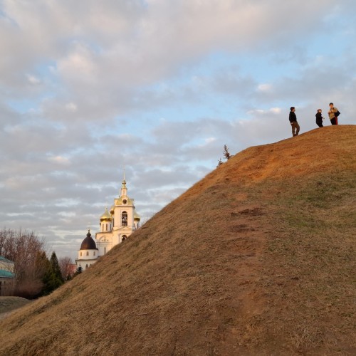 Былинный град Дмитров
