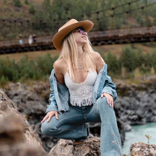 Алтай в красках мая: активное путешествие по знаковым локациям