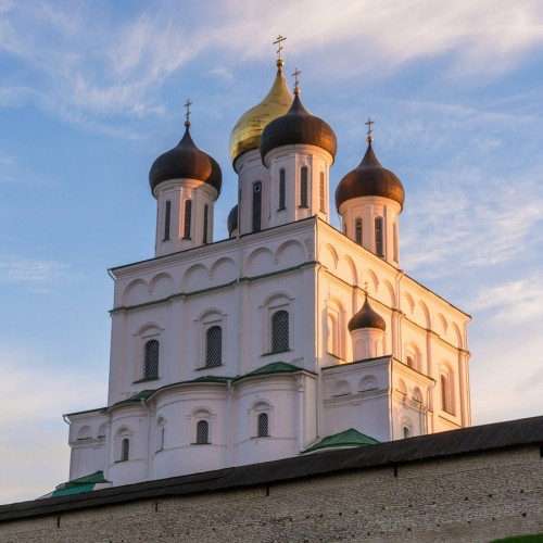Псков и его кремль: погружение в Средневековье
