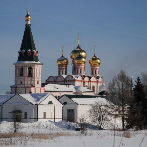 От Санкт-Петербурга до Валдайской возвышенности: главные места Валдая и «Страны Див»