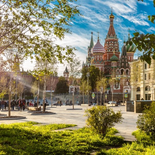 Групповая прогулка по парку «Зарядье» + аттракцион «Полёты над Москвой»