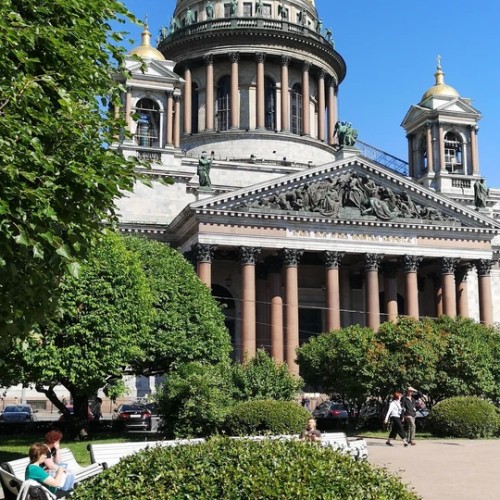 Экскурсия в Спас на Крови и Исаакиевский собор в мини-группе