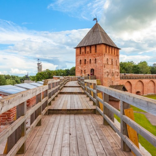 Вспоминая русских классиков: железнодорожный круиз к местам Достоевского и Пушкина