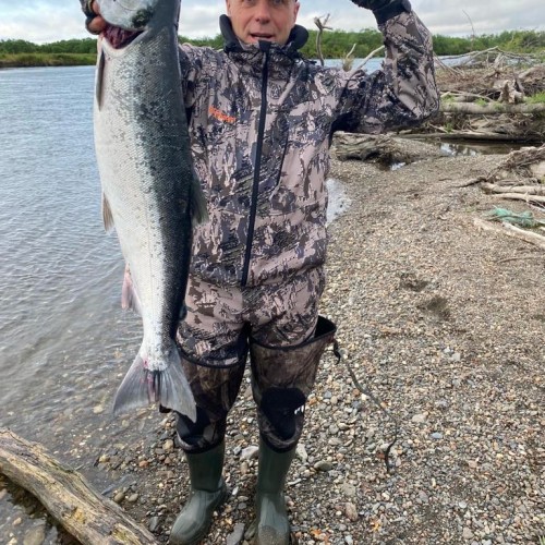 Рыбалка на камчатского лосося в мини-группе