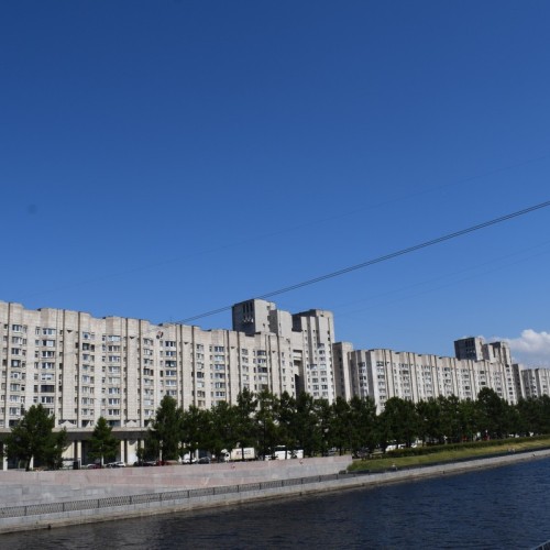 Назад в Ленинград: морской фасад модернизма