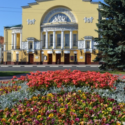 Ярославль с ветерком: автопешеходное путешествие (на вашем авто)