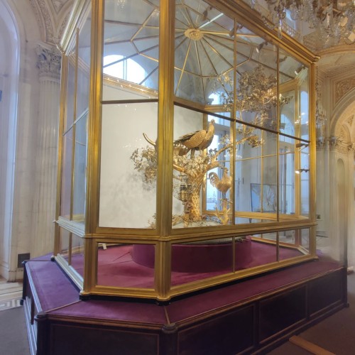 Охота за бриллиантами Екатерины II: забавная экскурсия-квест по Эрмитажу без гида