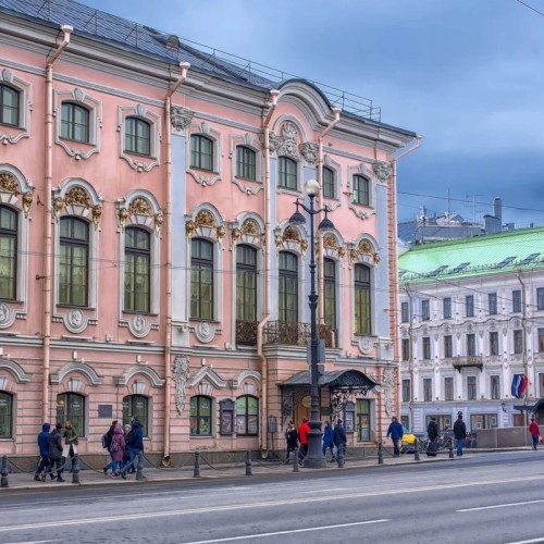 Санкт-Петербург: Строгановский дворец — билет + аудиоэкскурсия
