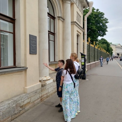 Мобильный квест «Исчезнувшие профессии 19 века, или Тайны старого лавочника»